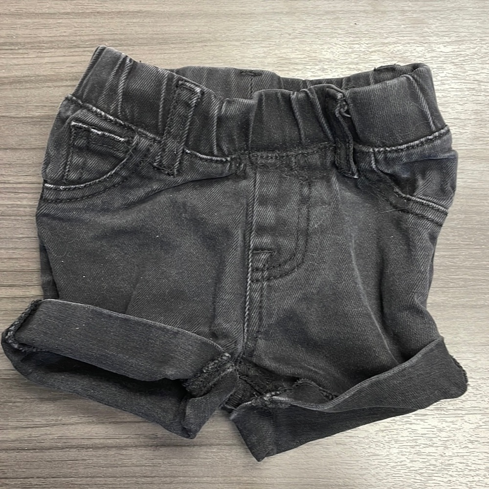 Beau Hudson Faded Black Denim Shorts size 1